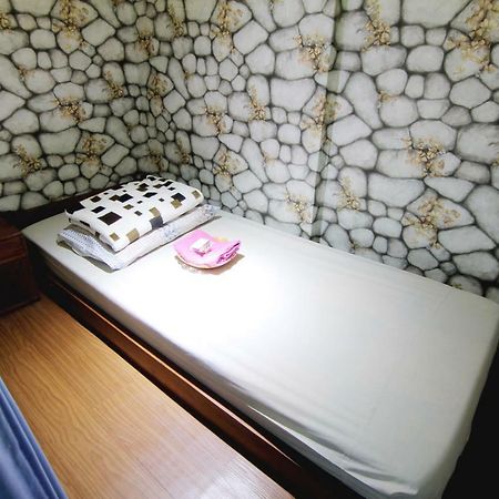 See You Soon Backpacker Hostel Yogyakarta Dış mekan fotoğraf